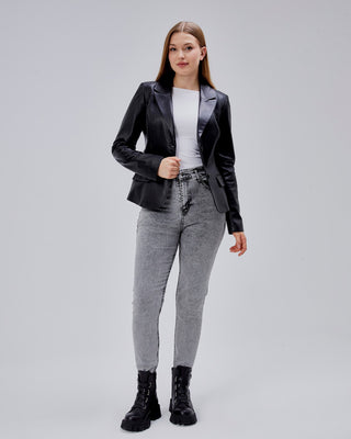 Blazer en cuir cintré, coupe slim élégante