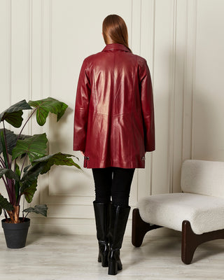 Veste 3/4 en cuir avec doublure satinée