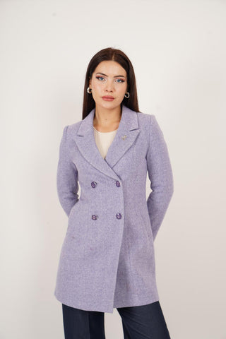 Veste ¾ femme cintrée en laine – col à pointes et coupe élégante