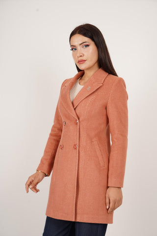 Veste ¾ femme cintrée en laine – col à pointes et coupe élégante