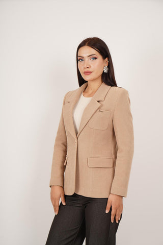 Veste courte femme en laine – col classique et bouton doré élégant