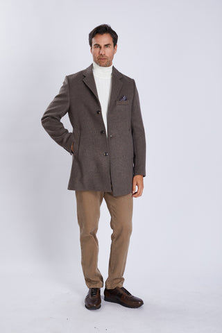 Manteau homme en laine – col classique et fente arrière, élégance intemporelle