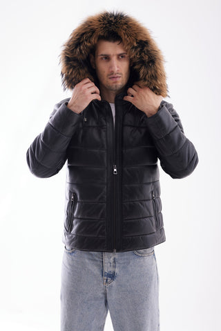 Veste à capuche en cuir matelassé