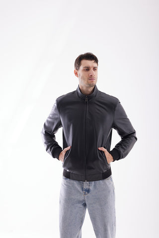 Veste en cuir minimaliste